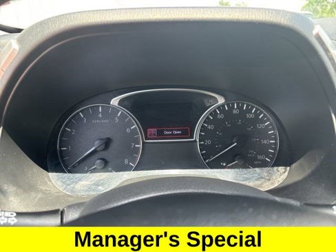 Used 2018 Nissan Pathfinder S image 14