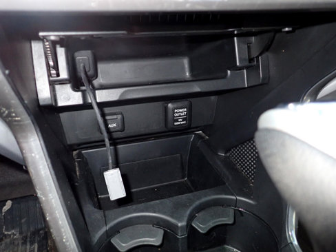 Used 2011 Honda CR-Z EX image 27