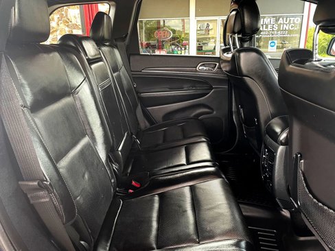 Used 2016 Jeep Grand Cherokee Limited w/ Luxury Group II image 11