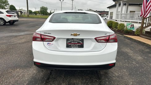 Used 2022 Chevrolet Malibu LT image 5