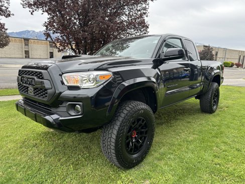 Used 2022 Toyota Tacoma SR5 image 12