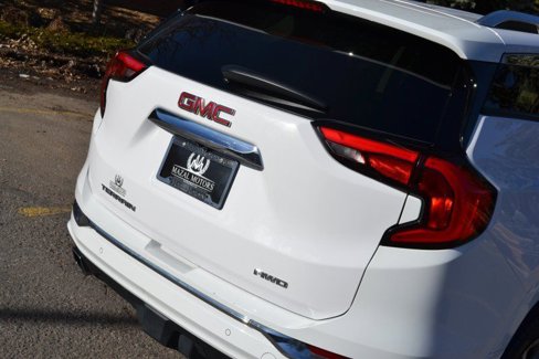 Used 2018 GMC Terrain Denali image 16