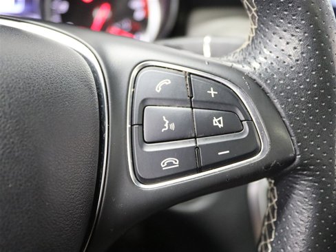 Used 2018 Mercedes-Benz CLA 250 image 32