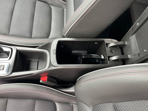 Used 2022 Chevrolet TrailBlazer RS w/ Sun and Liftgate Package image 27