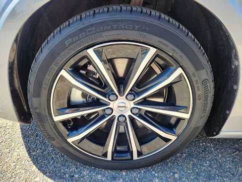 Certified 2024 Volvo S60 T8 Core w/ Climate Package image 19