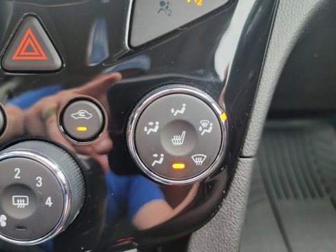 Used 2018 Chevrolet Sonic LT image 28
