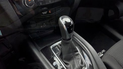 Used 2020 Nissan Rogue Sport S w/ Appearance Package image 32