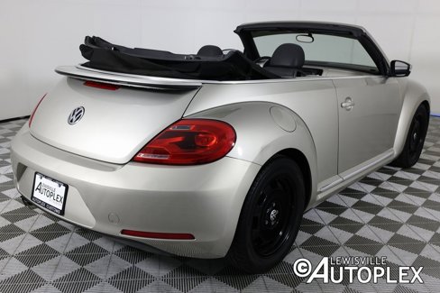 Used 2015 Volkswagen Beetle 1.8T image 5