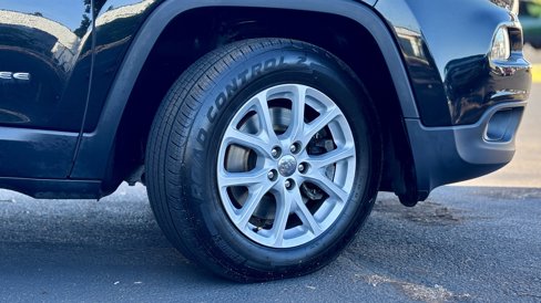 Used 2018 Jeep Cherokee Latitude image 7