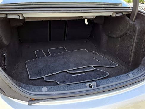 Used 2019 Mercedes-Benz E 300 image 6