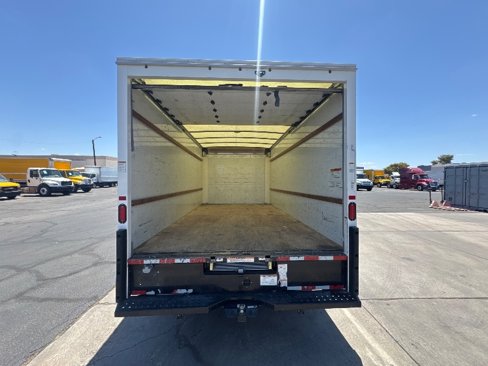 Used 2021 GMC Savana 3500 Extended w/ Power Convenience Package image 7