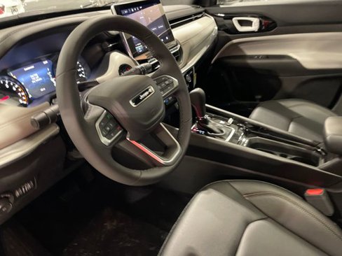 New 2025 Jeep Compass Limited w/ Sun and Sound Group image 25