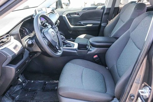 Used 2024 Toyota RAV4 XLE image 22
