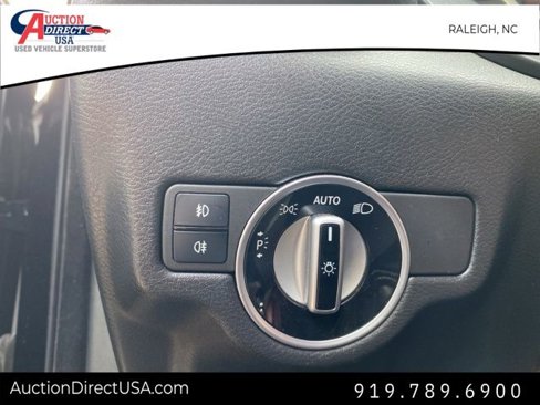 Used 2017 INFINITI QX30 Premium w/ Technology Package image 30