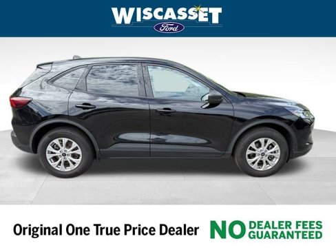 Used 2025 Ford Escape Active w/ Cold Weather Package image 6
