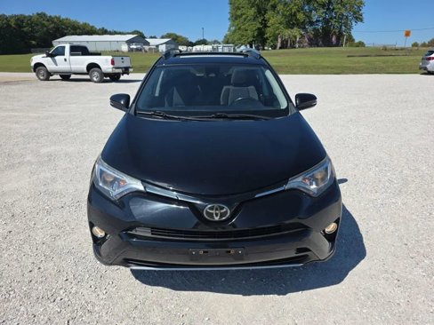 Used 2018 Toyota RAV4 XLE w/ Plus Extra Value Package image 8