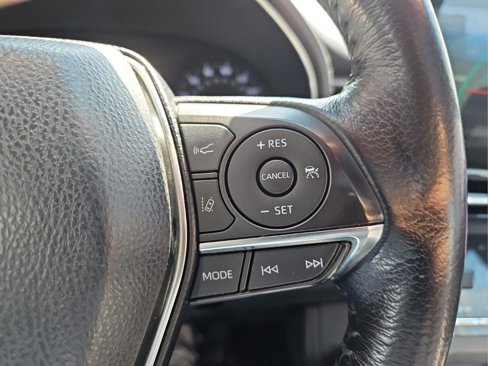 Used 2019 Toyota Avalon XLE image 28