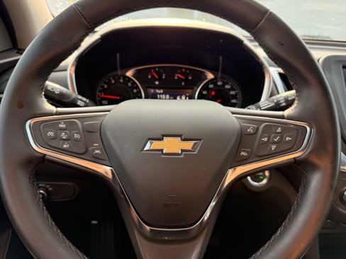 Used 2023 Chevrolet Equinox LT w/ Driver Convenience Package image 12