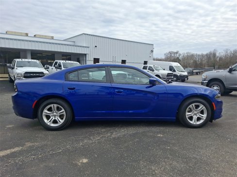 Used 2022 Dodge Charger SXT w/ Leather Interior Group image 7