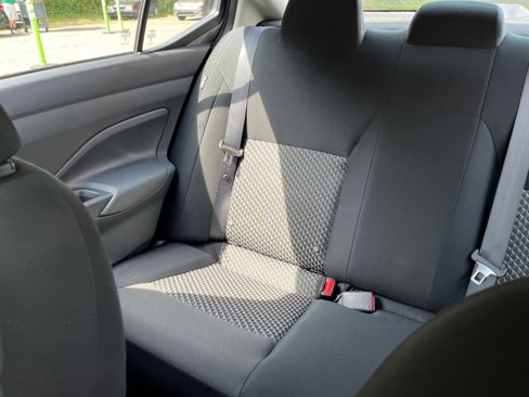 Used 2024 Nissan Versa S w/ Trunk Package image 35