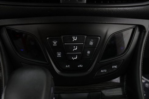 Used 2017 Buick Envision Essence image 6
