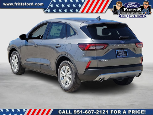 New 2025 Ford Escape Active image 2