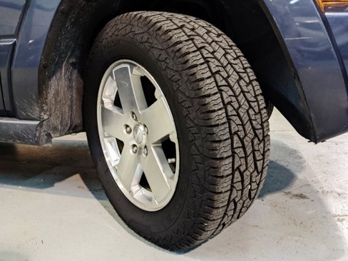 Used 2007 Jeep Commander Sport image 56
