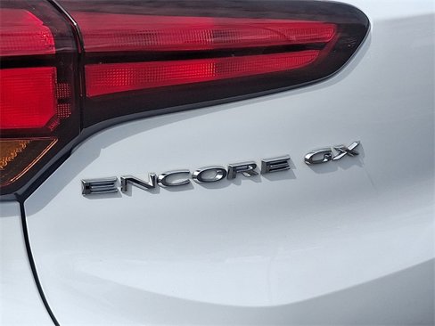 Certified 2022 Buick Encore GX Select image 31