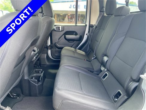 Used 2023 Jeep Gladiator Sport image 24