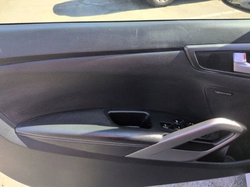 Used 2016 Hyundai Veloster Turbo w/ Option Group 04 image 23