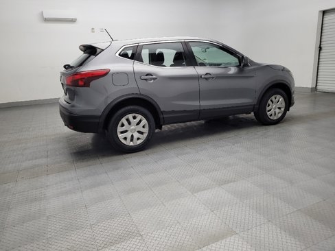 Used 2018 Nissan Rogue Sport S image 10