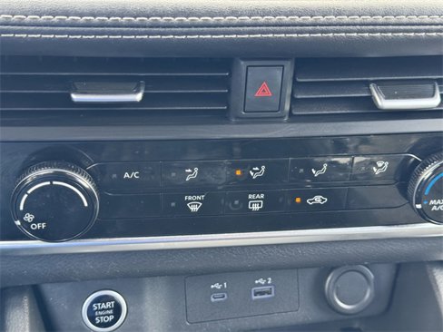 Used 2021 Nissan Rogue S image 15