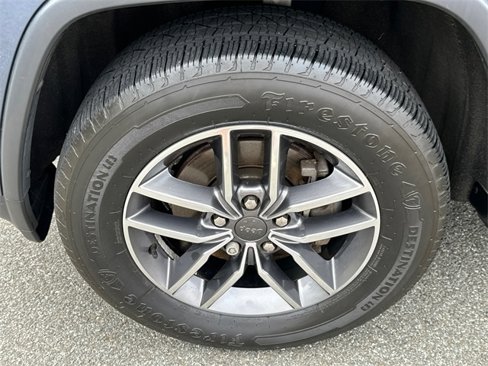 Used 2020 Jeep Grand Cherokee Limited image 8