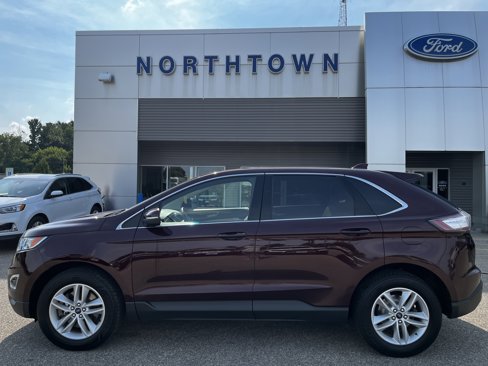 Used 2017 Ford Edge SEL w/ Equipment Group 201A image 2