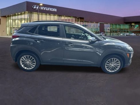Used 2018 Hyundai Kona SEL image 6