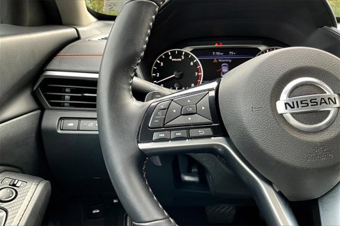 Used 2020 Nissan Altima 2.5 SR w/ Premium Package image 10
