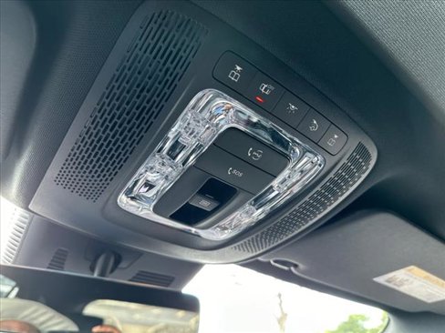 Certified 2025 Mercedes-Benz GLA 250 image 32