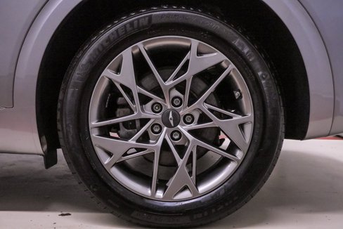 Certified 2022 Genesis GV70 2.5T w/ Advanced Package image 30