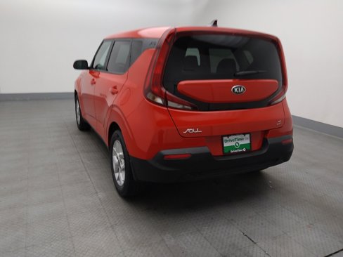 Used 2020 Kia Soul S image 6