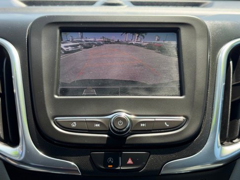 Used 2023 Chevrolet Equinox LT image 29