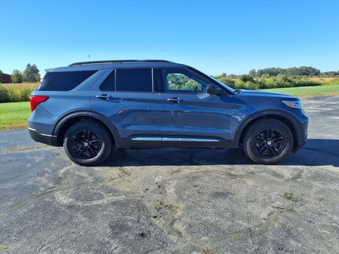 Used 2021 Ford Explorer XLT w/ Equipment Group 202A image 11