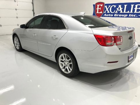 Used 2015 Chevrolet Malibu LT w/ Power Convenience Package image 21