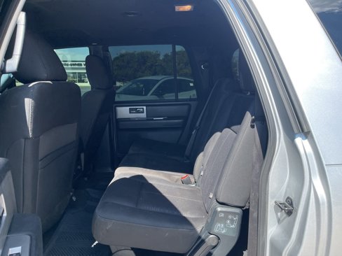 Used 2016 Ford Expedition EL XLT image 10