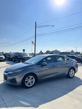 Used 2019 Chevrolet Cruze LT w/ Convenience Package image 6