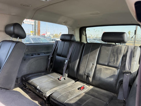 Used 2009 Chevrolet Suburban 2500 LT image 26