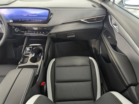 Used 2025 Buick Envision Sport Touring image 16