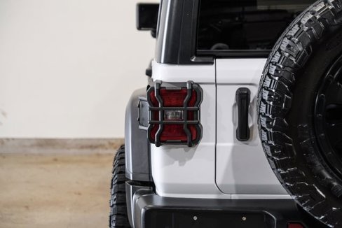 Used 2021 Jeep Wrangler Unlimited Sport image 29