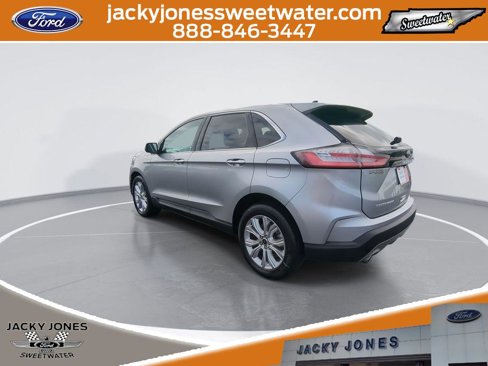 Certified 2023 Ford Edge Titanium image 7