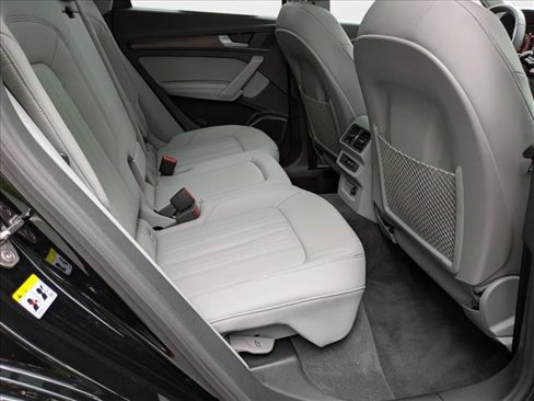 Used 2025 Audi Q5 2.0T Premium Plus image 21