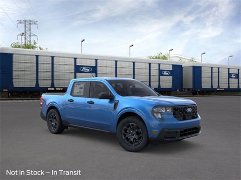 New 2025 Ford Maverick XLT image 7